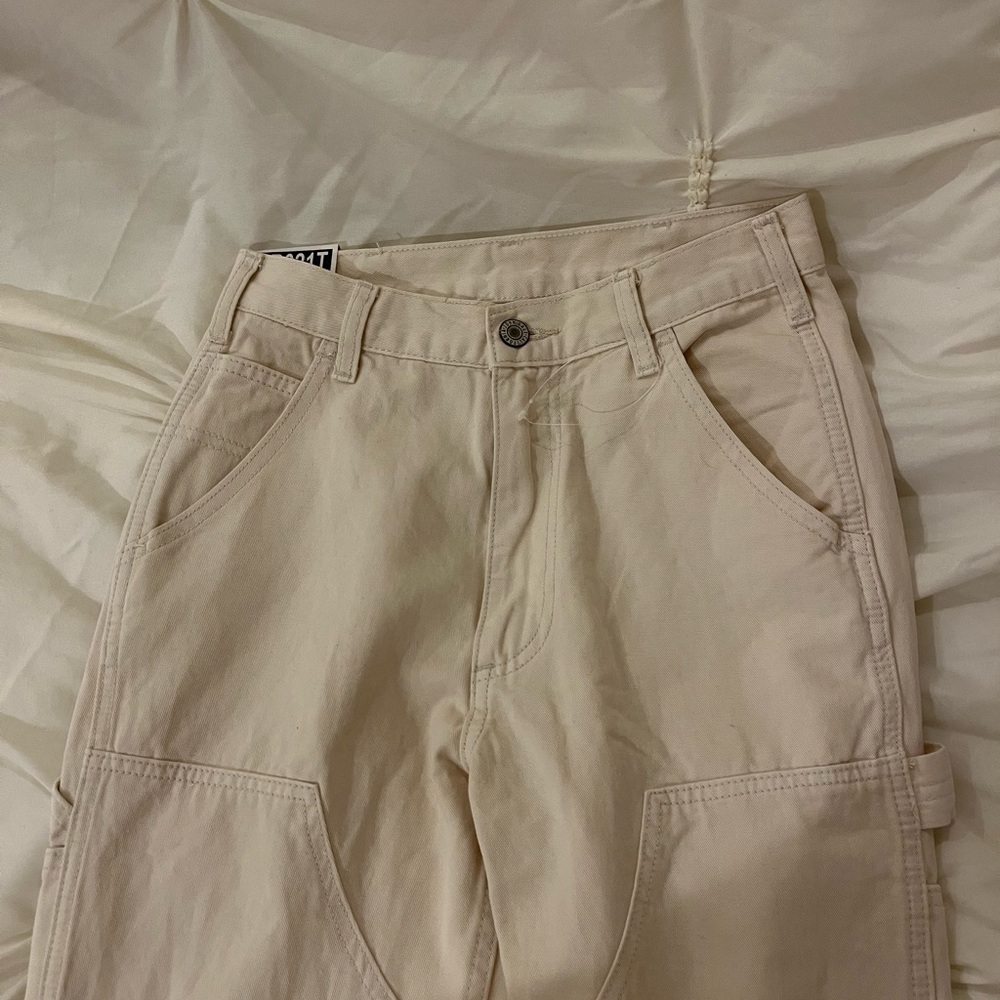 Brandy Melville straight leg cargo pants